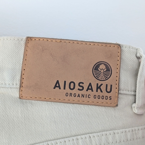 Aiosaku Willoa 99% Organic Cotton Slightly Flared Ecru Denim ~ Size 29 - Picture 9 of 12